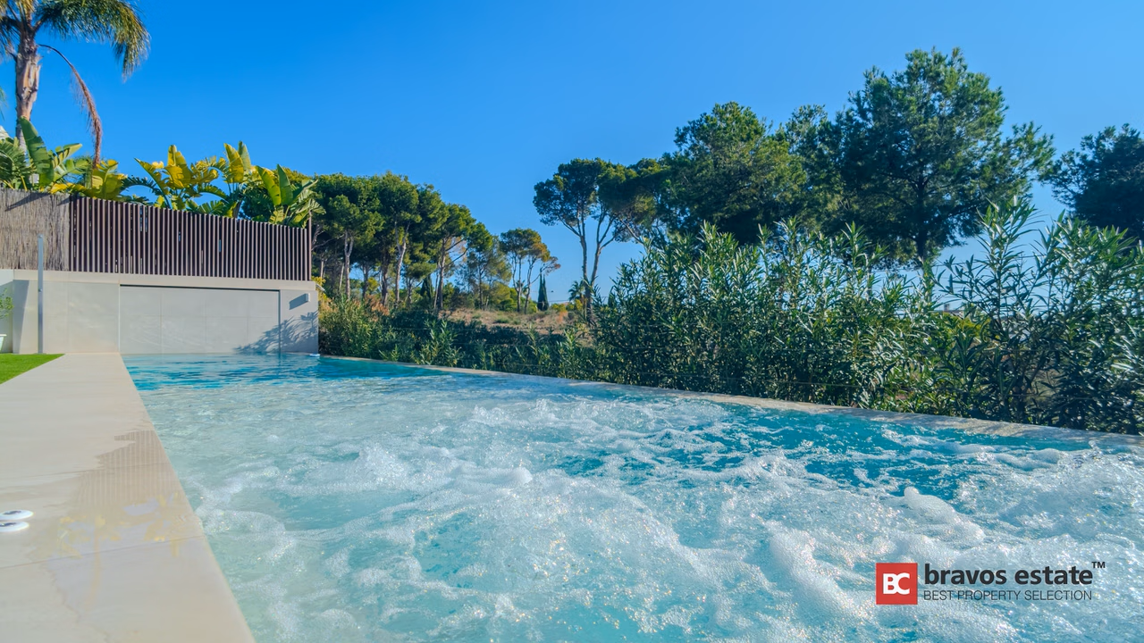 Spacious 3-Bedroom Villa in Finestrat - 5