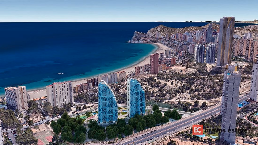 Seafront 2-Bedroom Apartment in Benidorm · Ref 1600 - 12