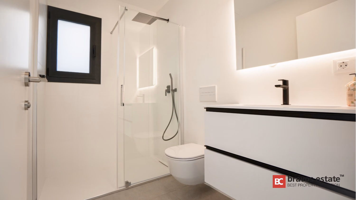 Neubau Villa mit 3 Schlafzimmern in Finestrat - 13