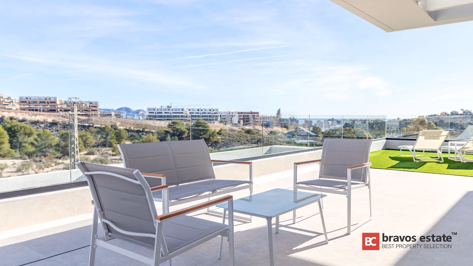 Apartamento Espacioso de 2 Dormitorios en Finestrat - 6