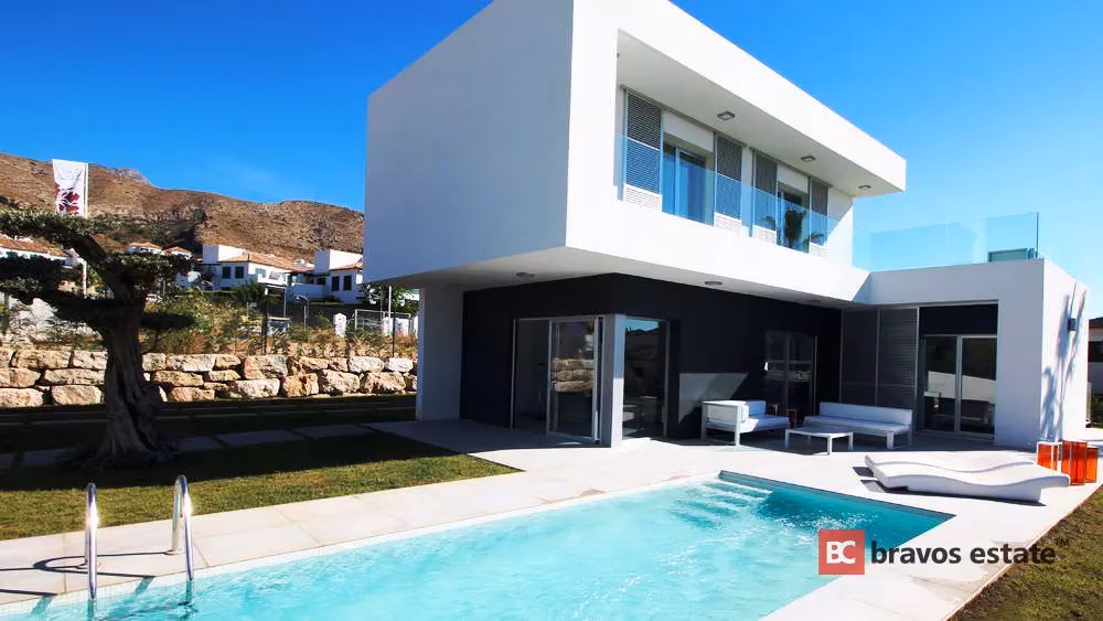 New Build 3-Bedroom Villa in Finestrat · 166 m² - 1