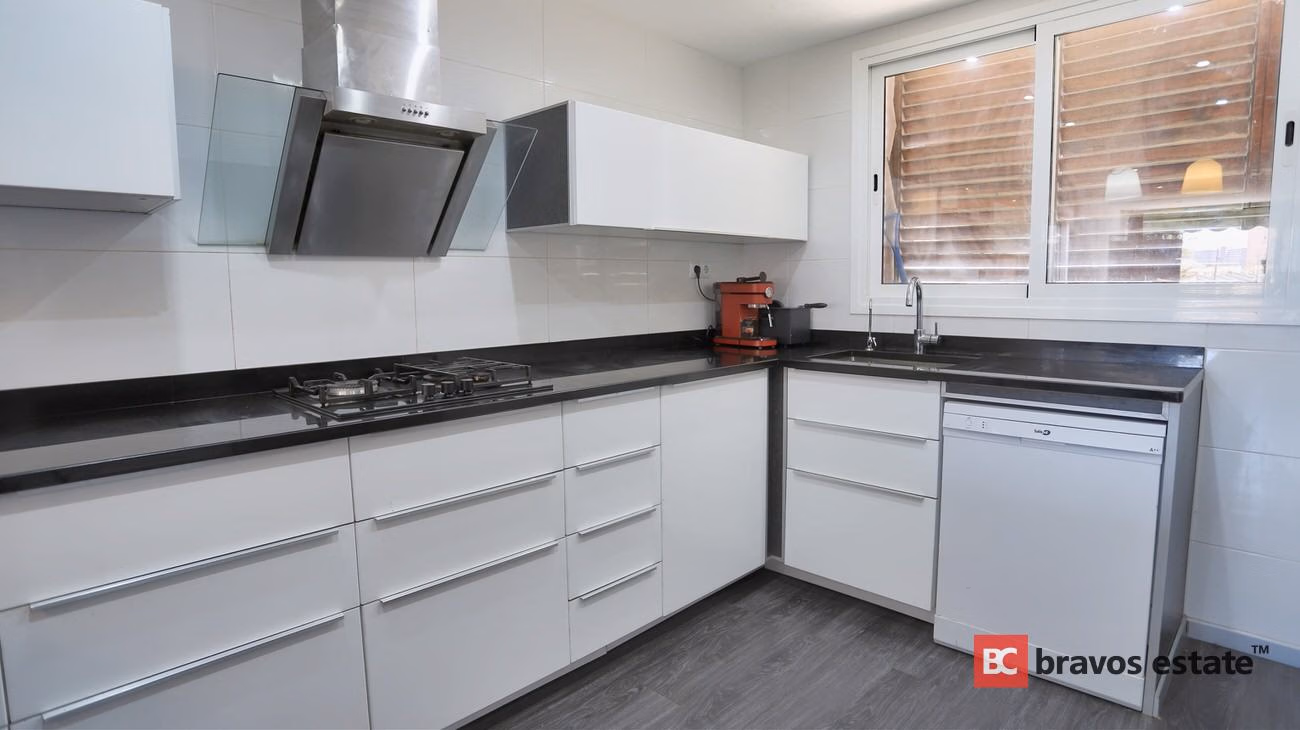 Apartamento Cerca del Mar de 3 Dormitorios en Playa de San Juan - 6