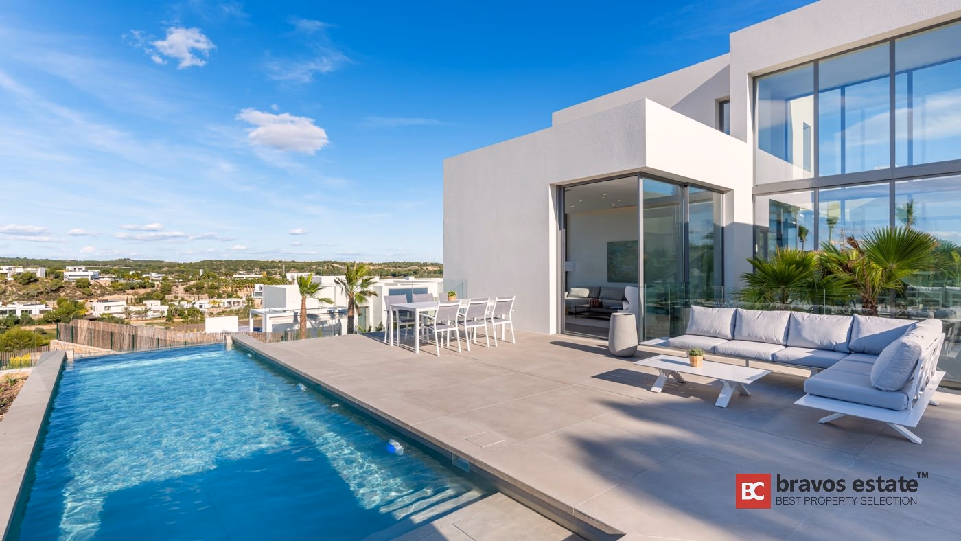 New Build 3-Bedroom Villa in Las Colinas - 4