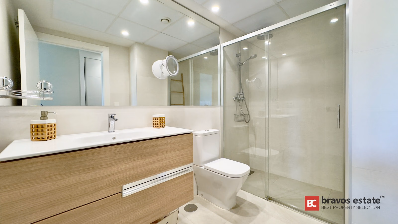Apartamento Frente al Mar de 3 Dormitorios en El Campello - 15