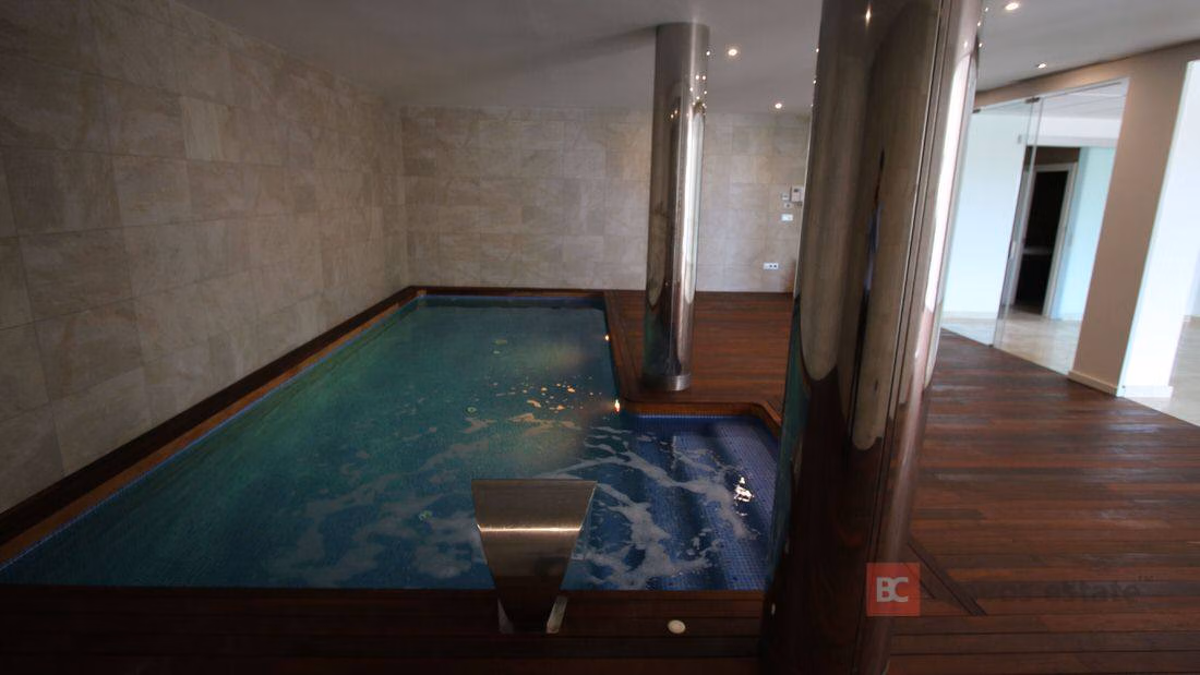 Элитная вилла, 4 спальни в Морайре · 560 m² - 6