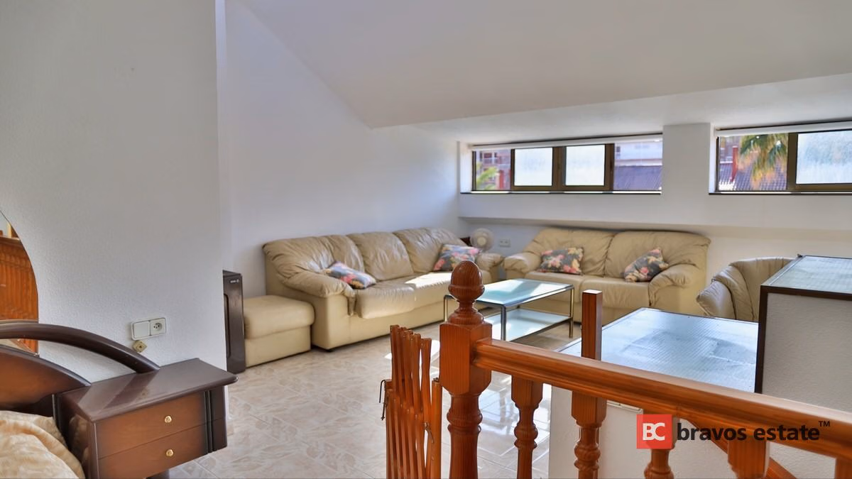 Seafront 6-Bedroom Bungalow in El Campello - 15