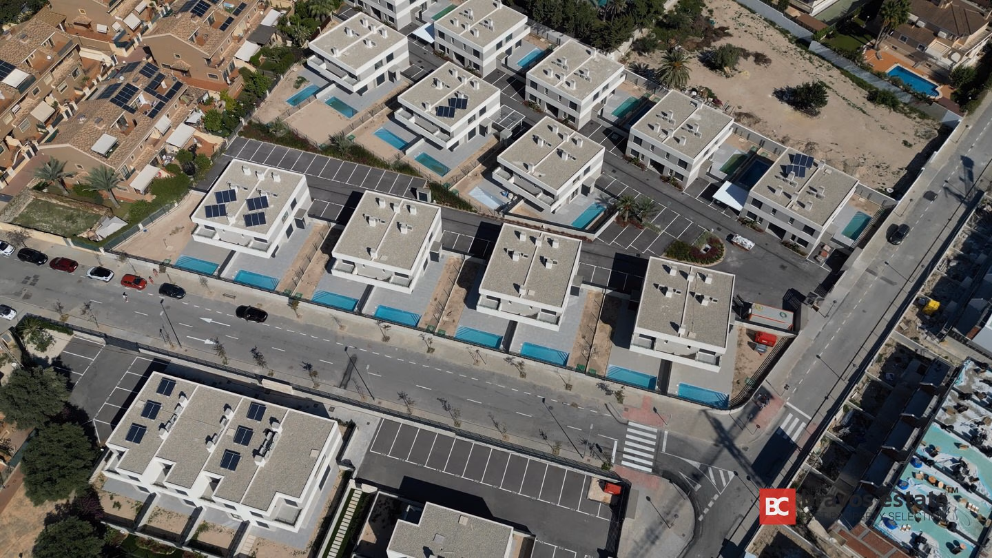 New Build 4-Bedroom Villa in Playa de San Juan - 16