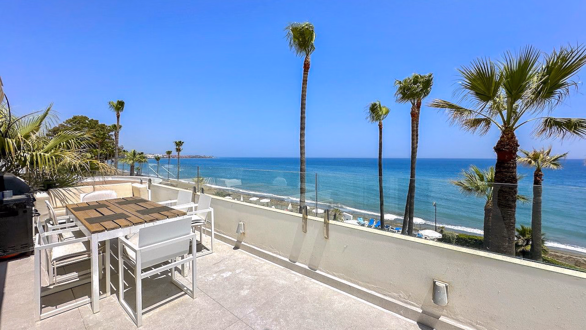 Appartement de 3 chambres en bord de mer à Estepona - 11