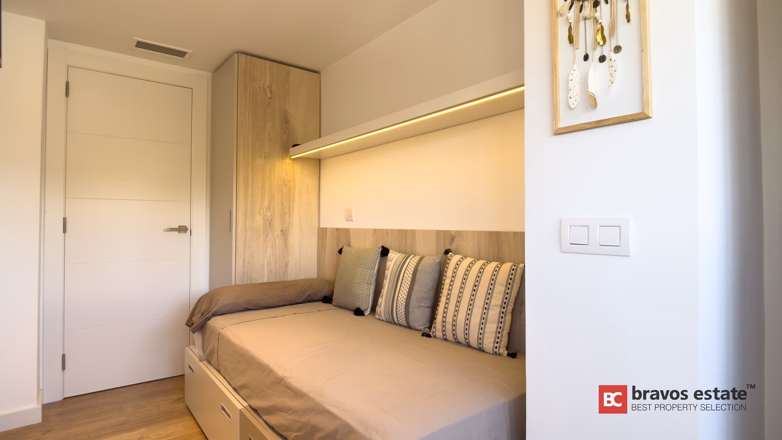 Seafront 2-Bedroom Apartment in El Campello - 15