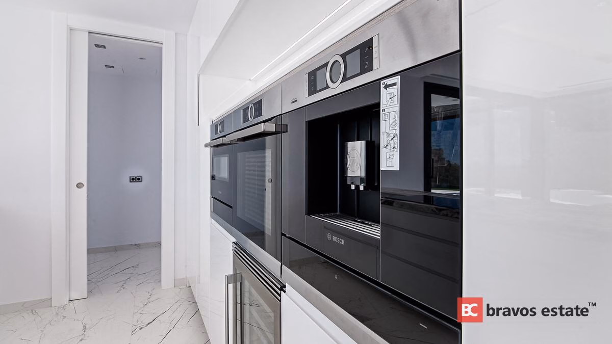 Luxury 4-Bedroom Villa in Benissa · 496 m² - 11