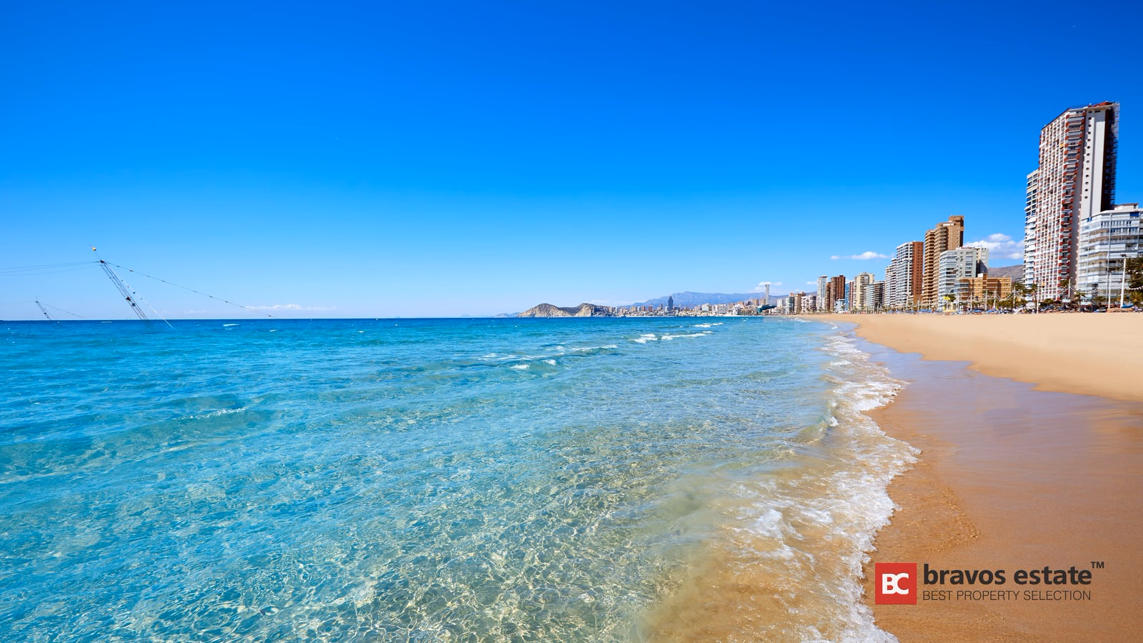Seafront 2-Bedroom Apartment in Villajoyosa · 93 m² - 15