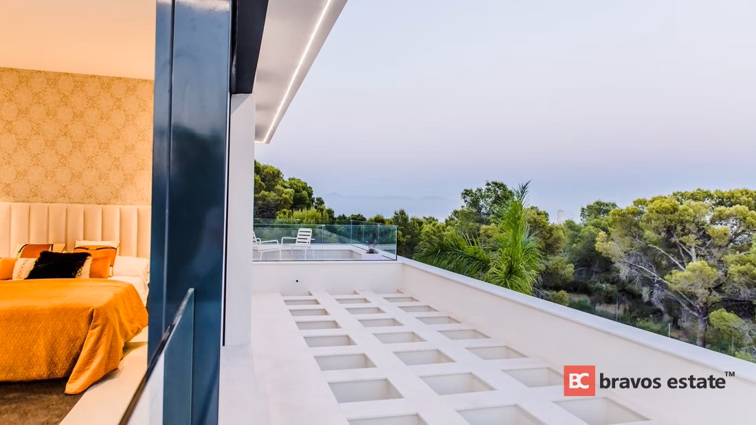 Villa Espaciosa de 3 Dormitorios en Finestrat - 5