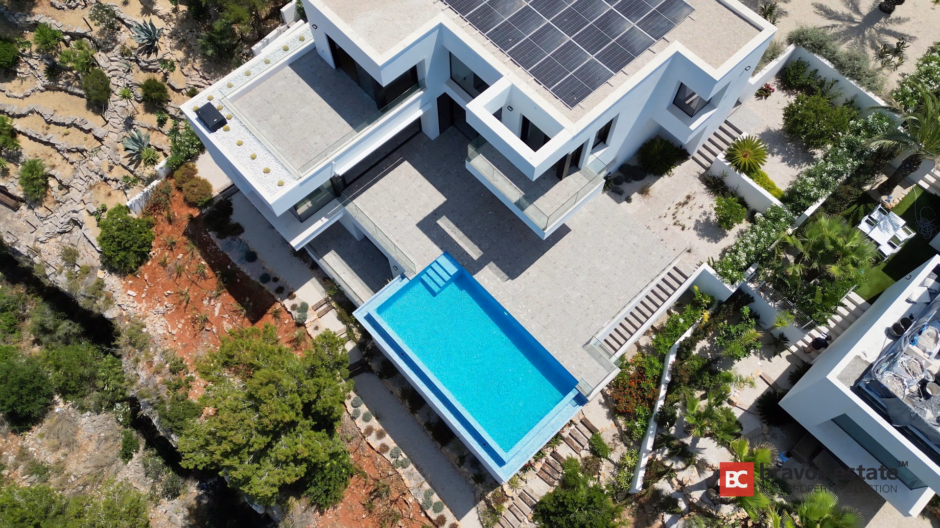 Luxury 3-Bedroom Villa in Cumbre del Sol - 5