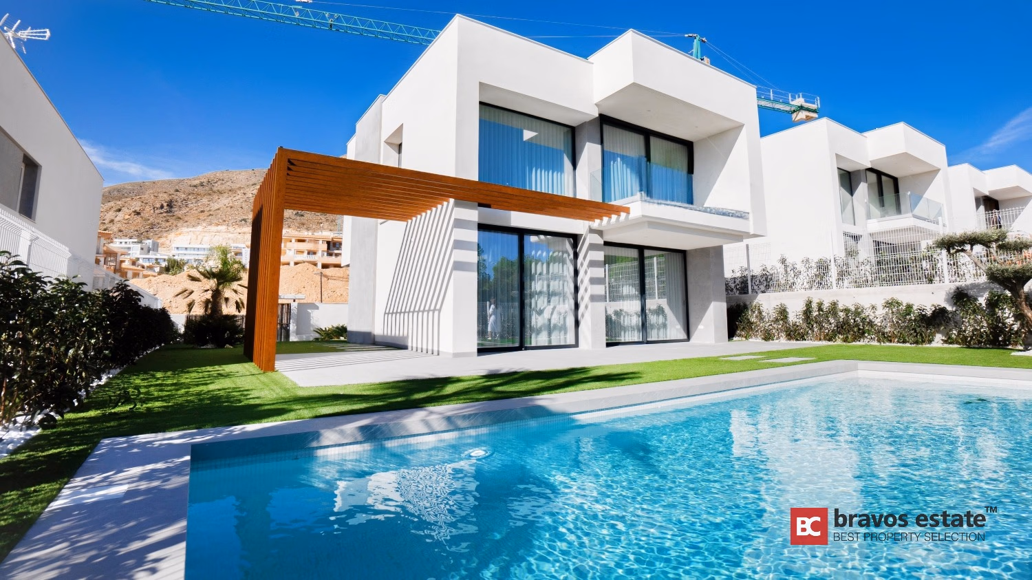 Новая вилла, 3 спальни в Финестрате 1