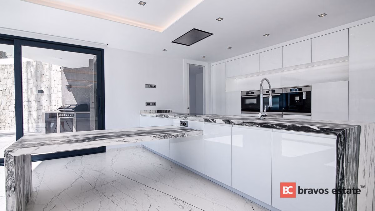 Luxury 4-Bedroom Villa in Benissa · 496 m² - 9
