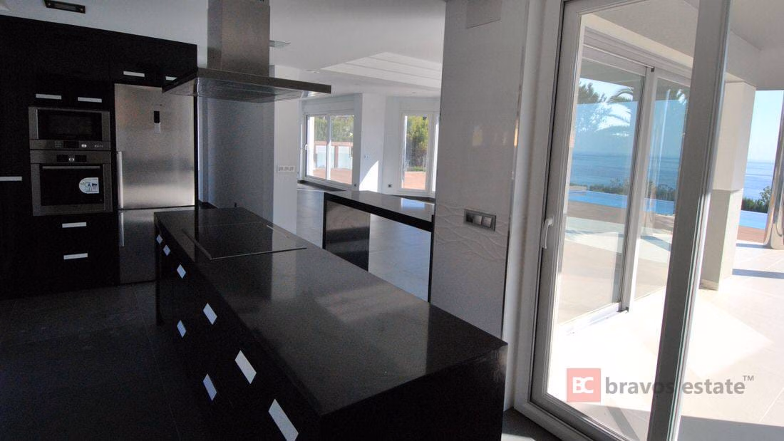 Villa Frente al Mar de 5 Dormitorios en Calpe - 17