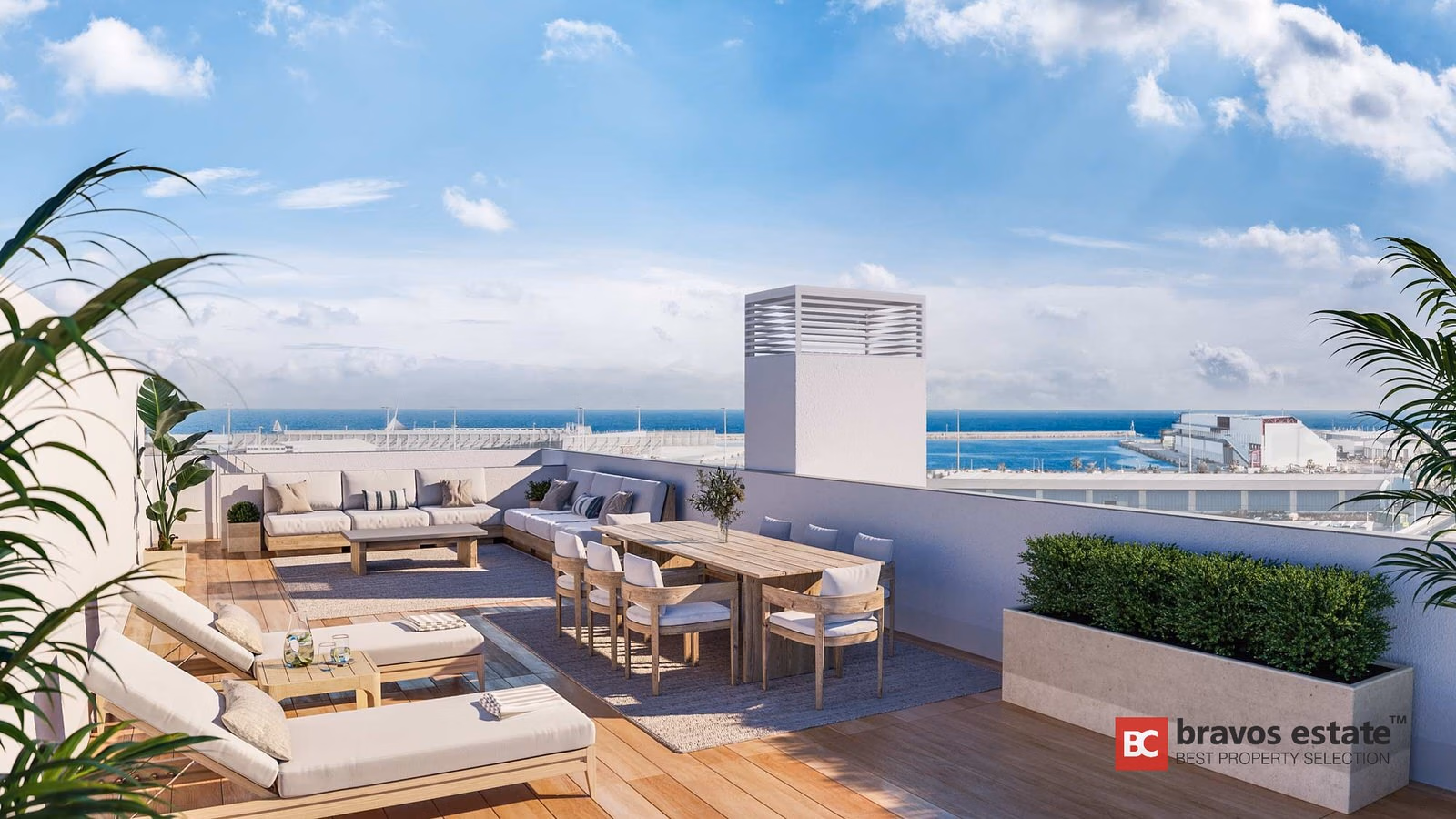 Spacious 4-Bedroom Apartment in Alicante - 2