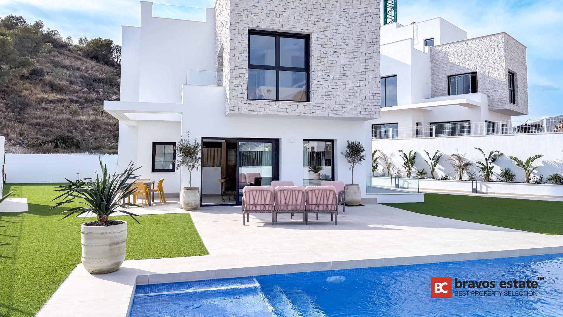 Villa Espaciosa de 4 Dormitorios en Finestrat - 2