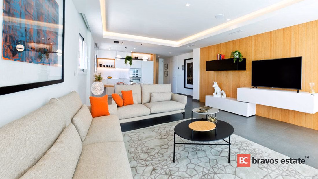 Spacious 3-Bedroom Apartment in Cumbre del Sol · 156 m² - 8