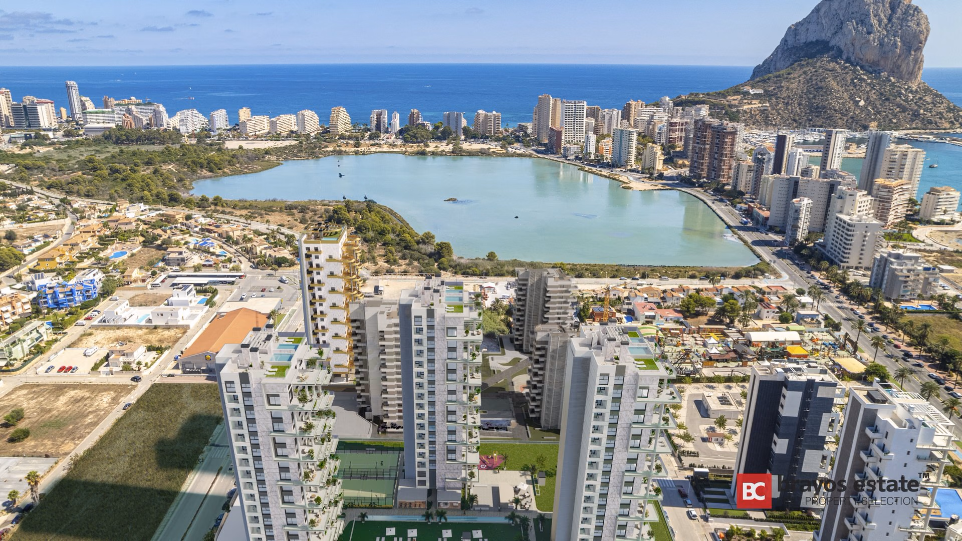 Beachside 2-Bedroom Apartment in Calpe - 2