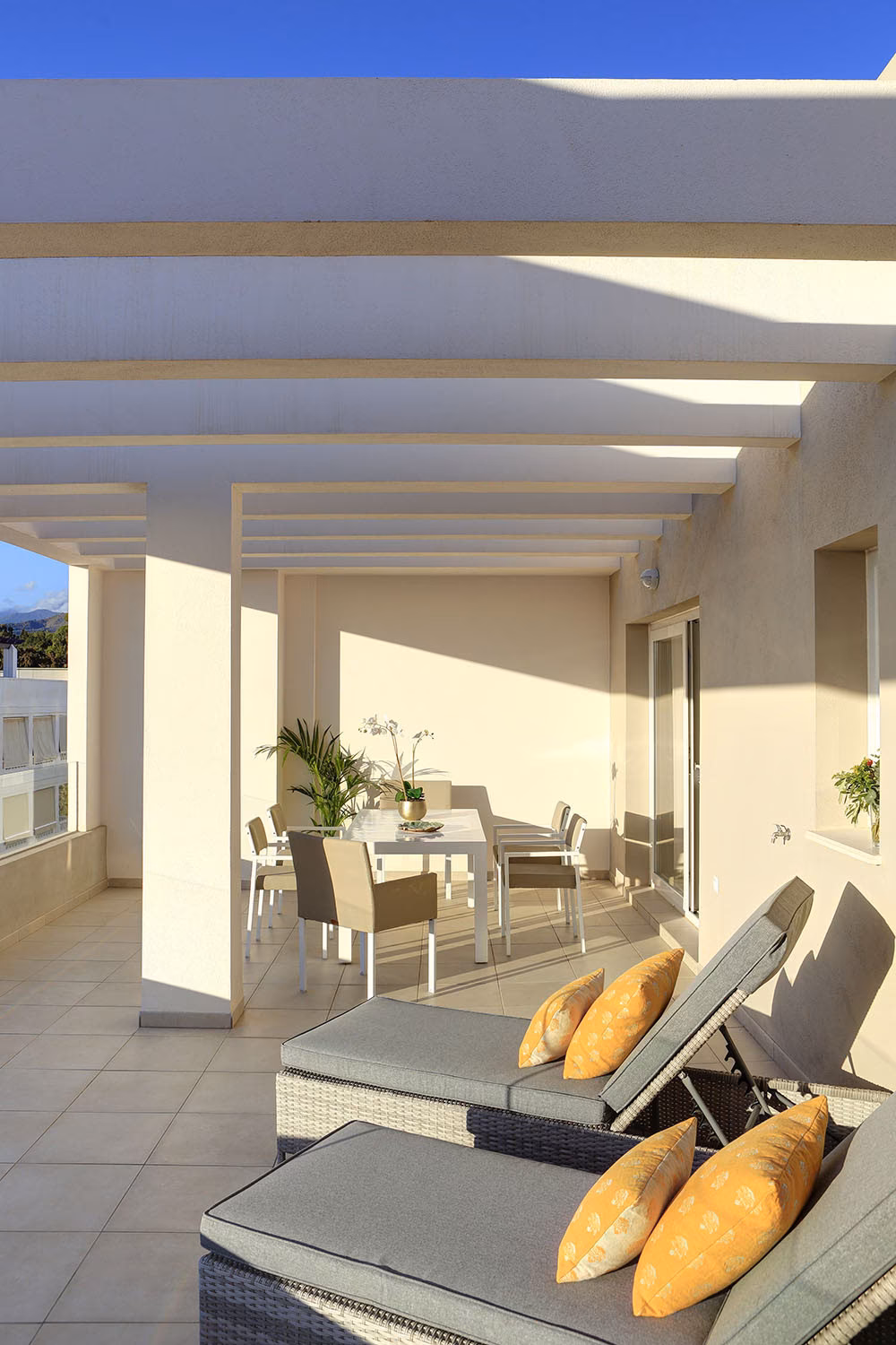 Immeuble Albatros XIV à Nueva Andalucía, Marbella