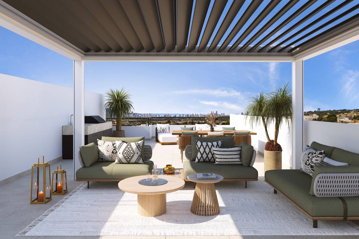 Covered terrace with panoramic outlook in an Alfaz Essence apartment
