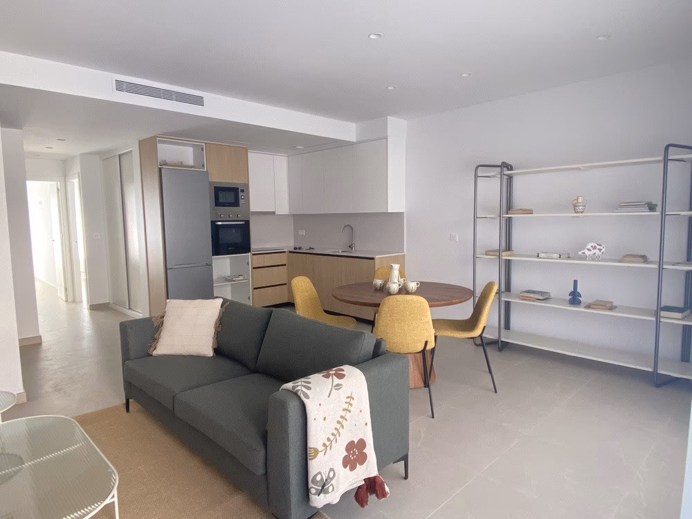 Living room with a dining area