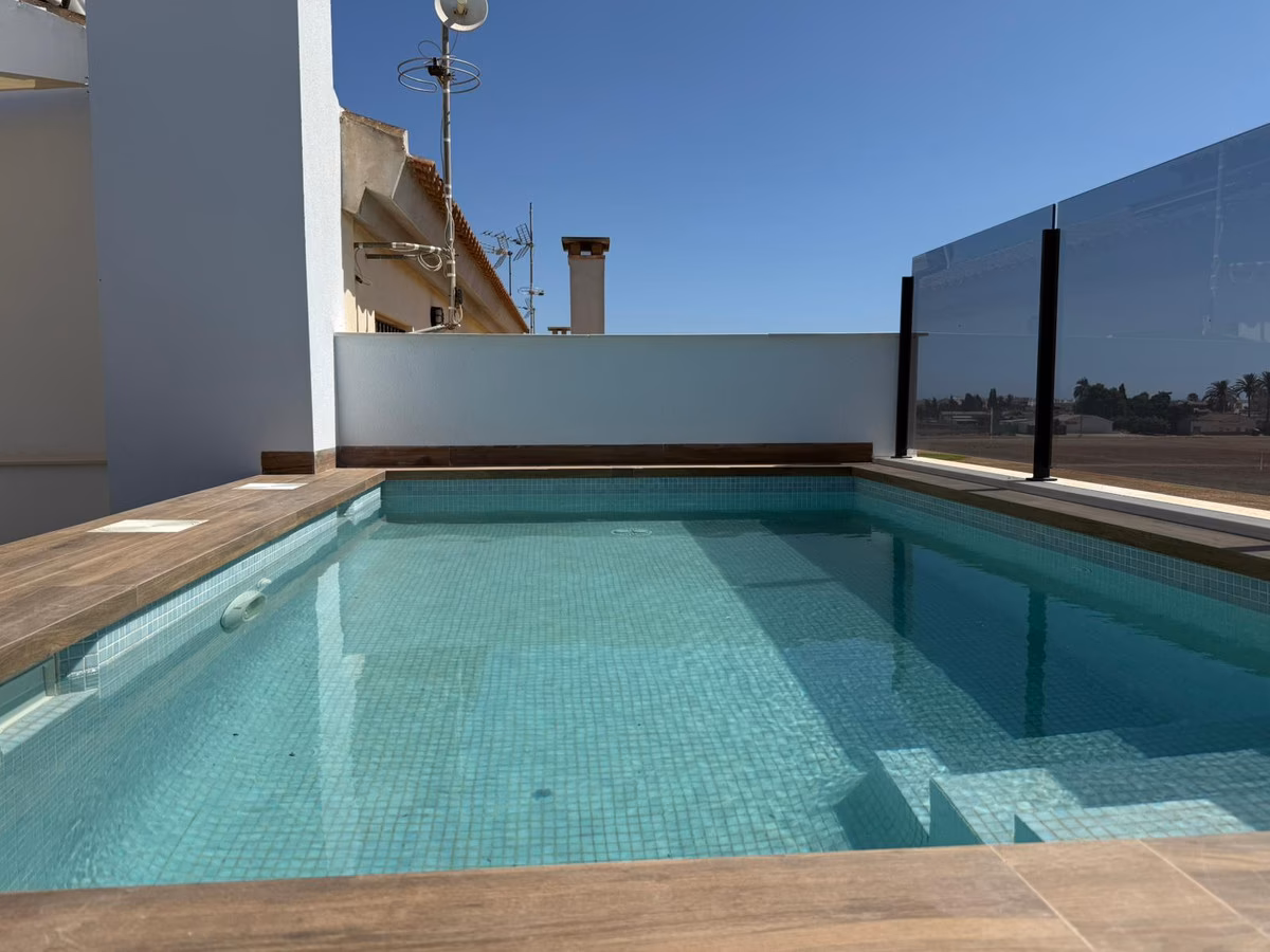 The bungalows and their terraces