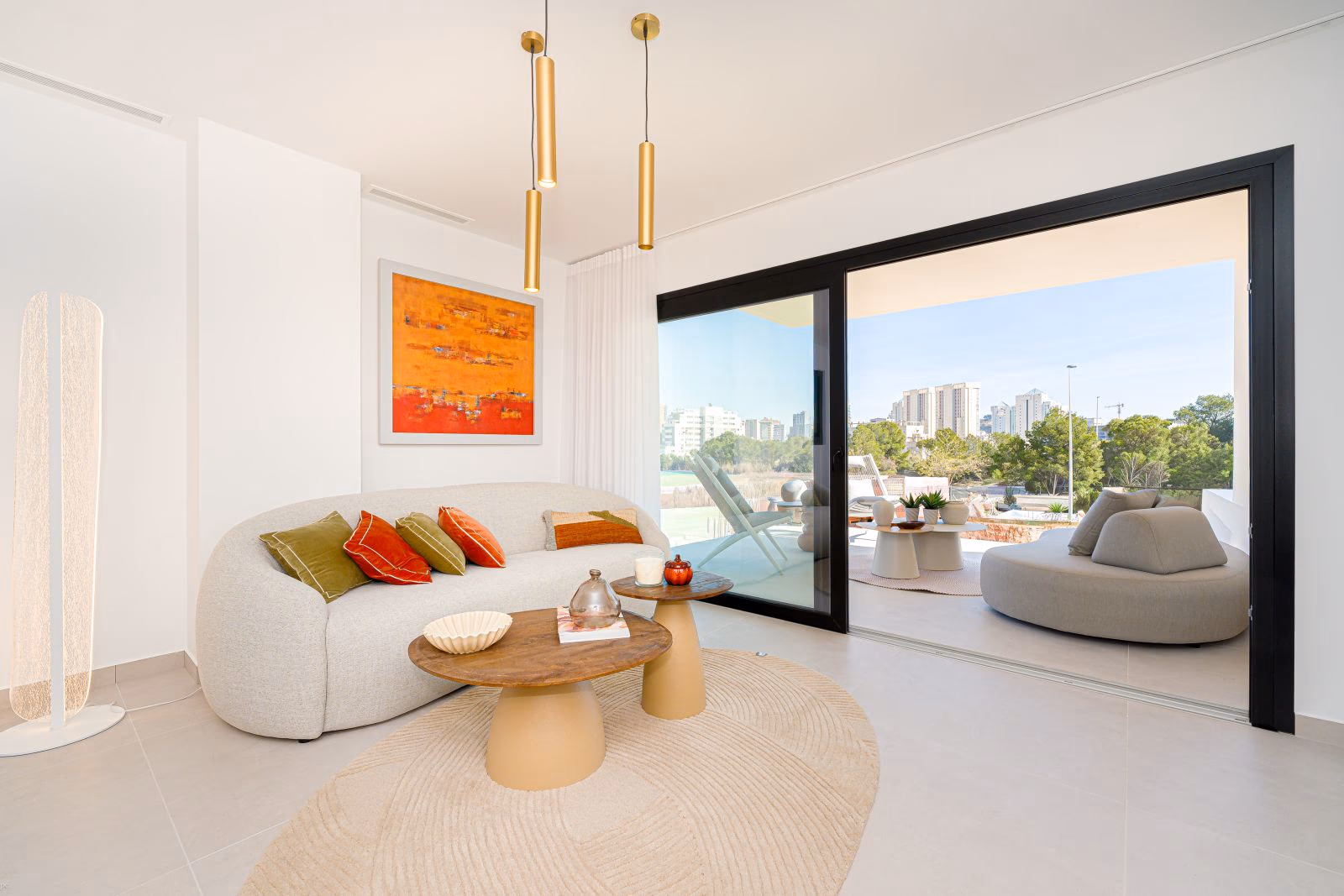 Beachside 2-Bedroom Apartment in Benidorm - 5