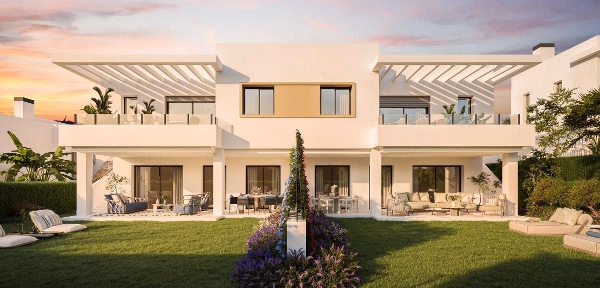 Doppelhaushälften mit privatem Garten bei Apron, Estepona