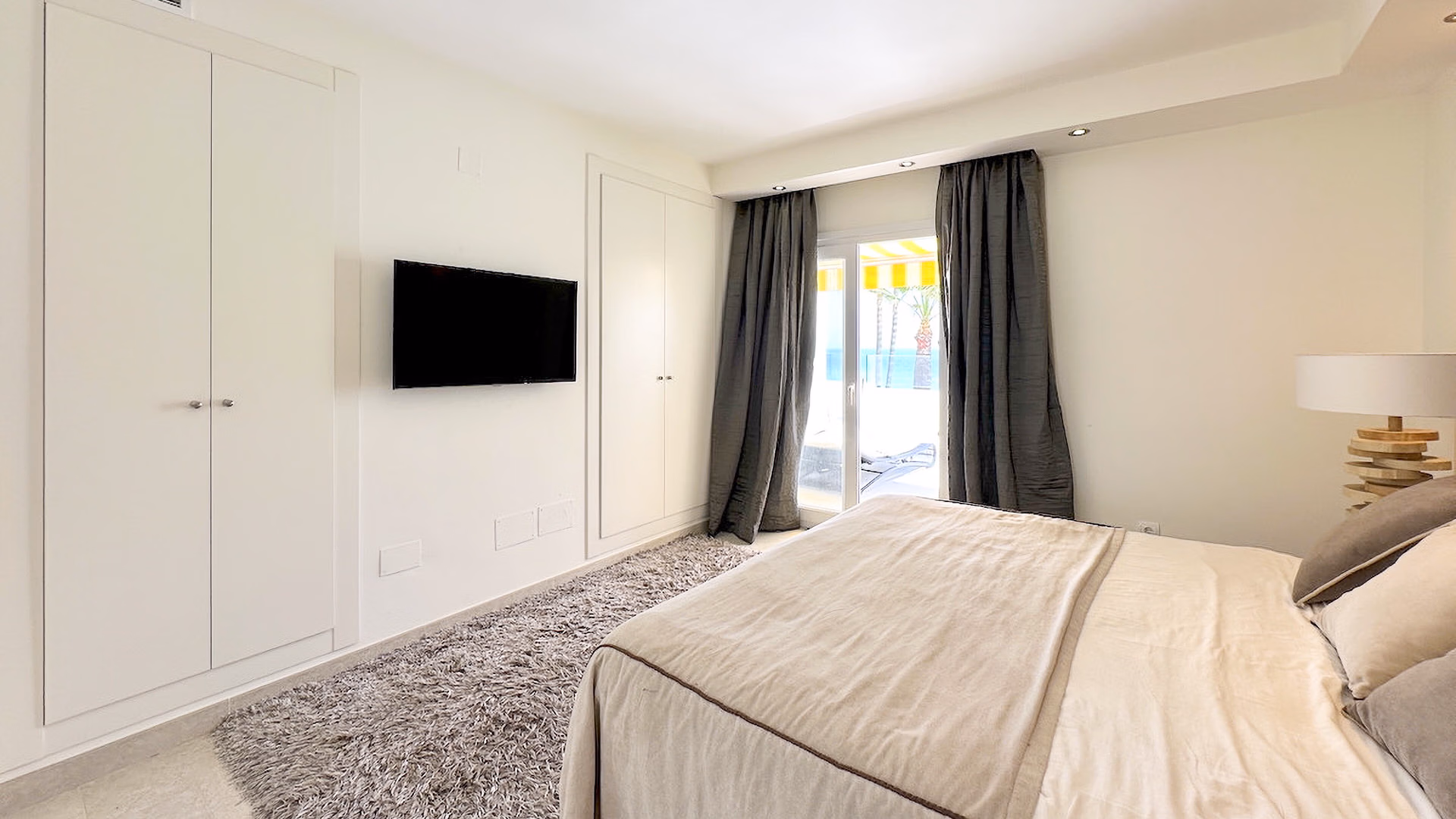 Appartement de 3 chambres en bord de mer à Estepona - 7