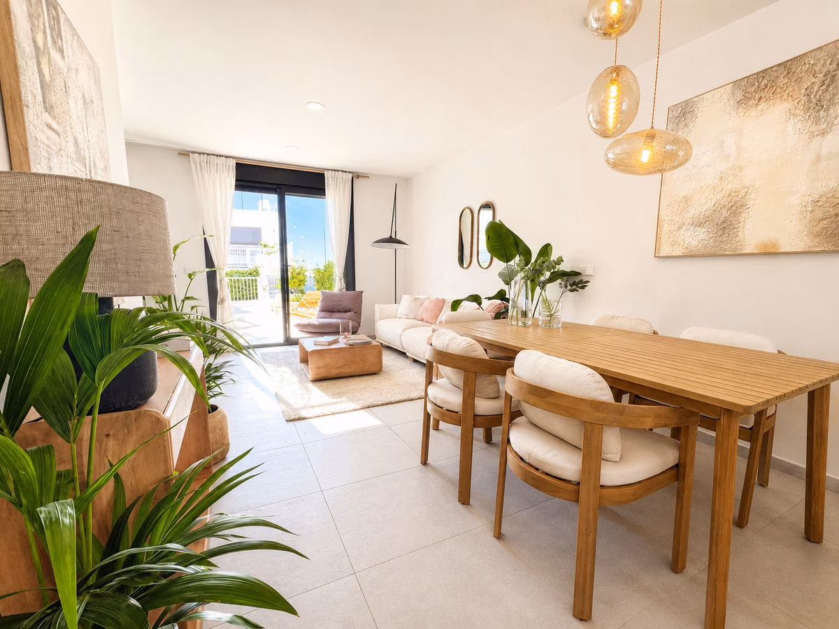 Schlafzimmer mit Einbauschränken