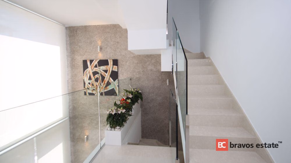 Villa de Obra Nueva de 3 Dormitorios en Ciudad Quesada · 183 m² - 12