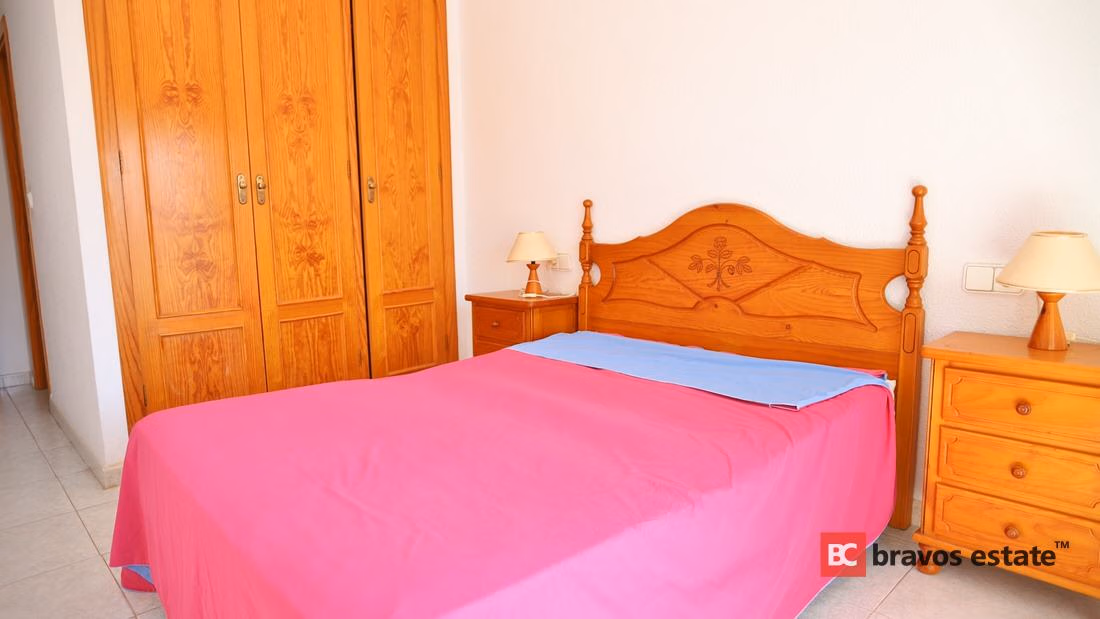Seafront 3-Bedroom Apartment in El Campello · 90 m² - 20