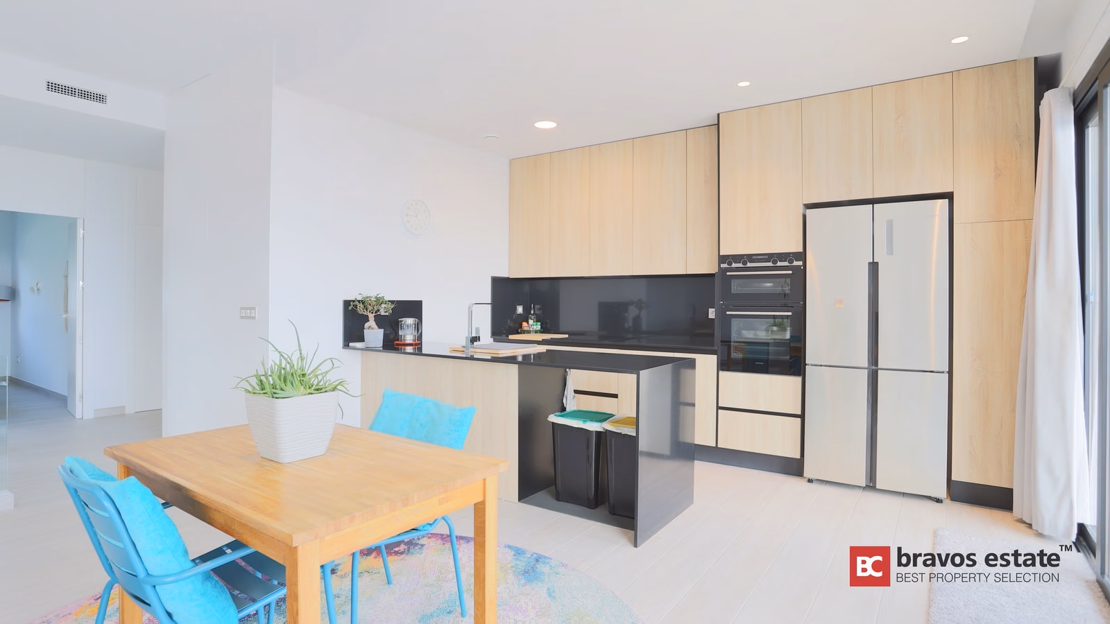 Просторная вилла, 5 спален в Финестрате · 330 m² - 12
