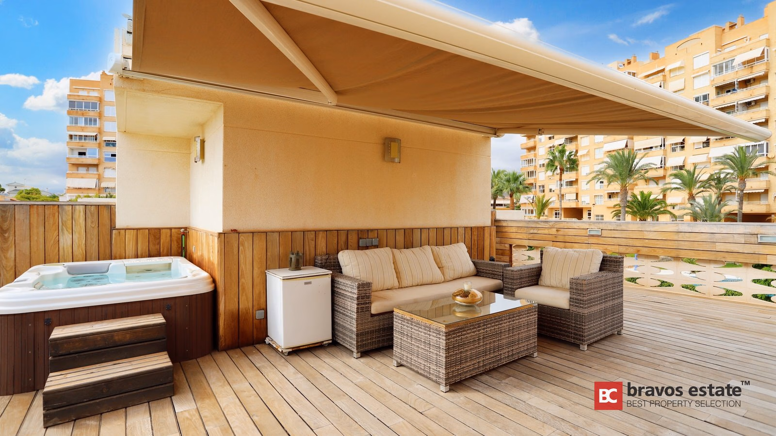 Beachside 4-Bedroom Bungalow in El Campello - 24