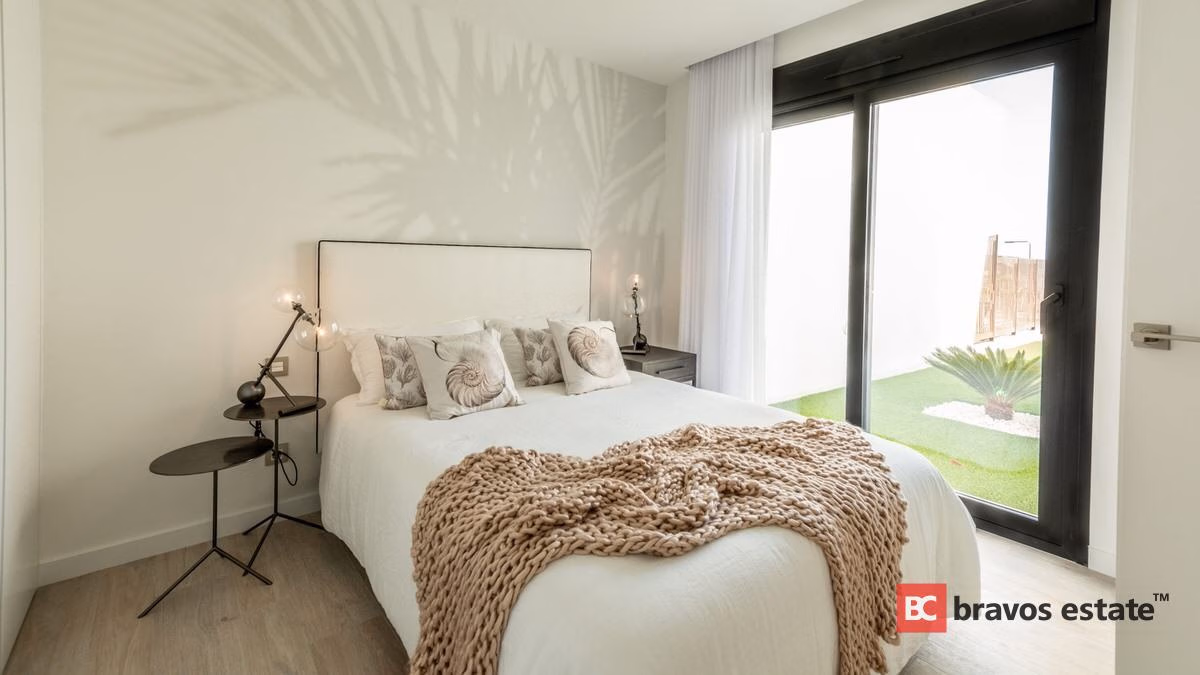 New Build 4-Bedroom Villa in Finestrat · 185 m² - 12