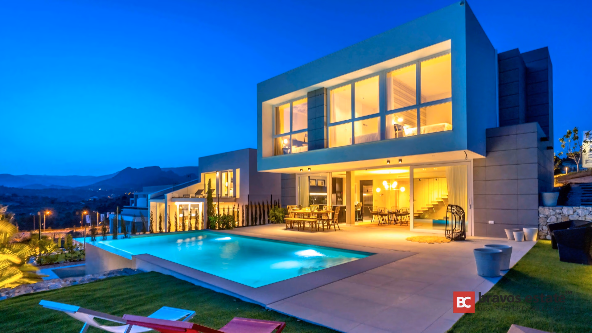 Bright 3-Bedroom Villa in Finestrat - 1