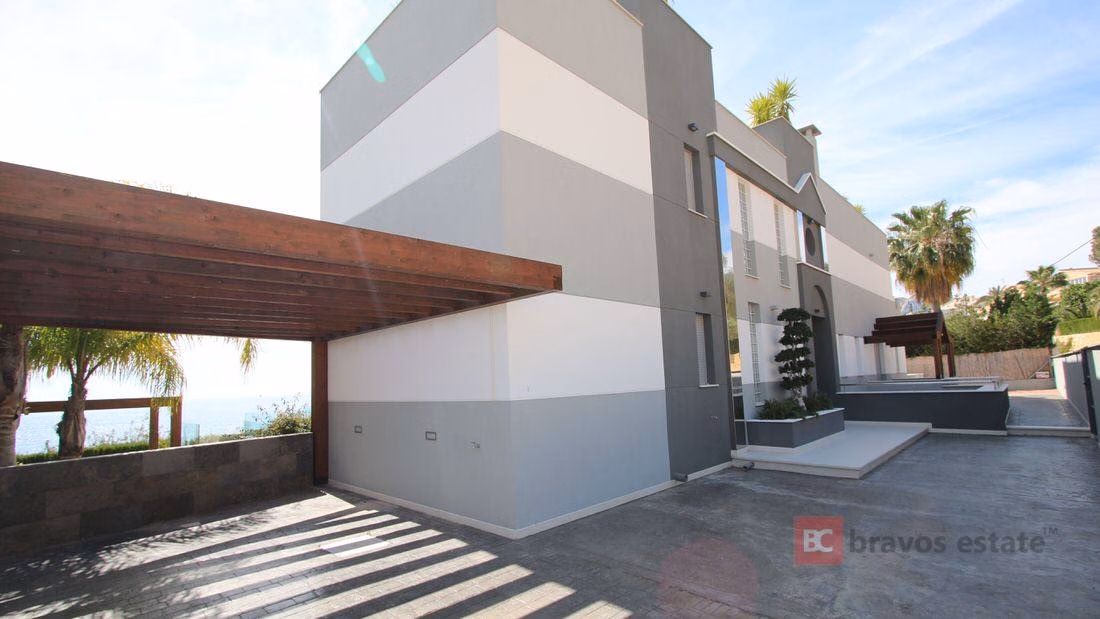 Villa Frente al Mar de 5 Dormitorios en Calpe - 14
