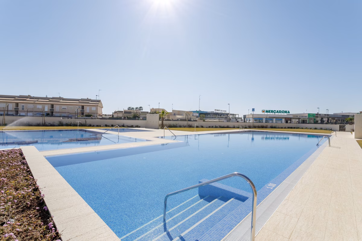 Piscines communes en cascade