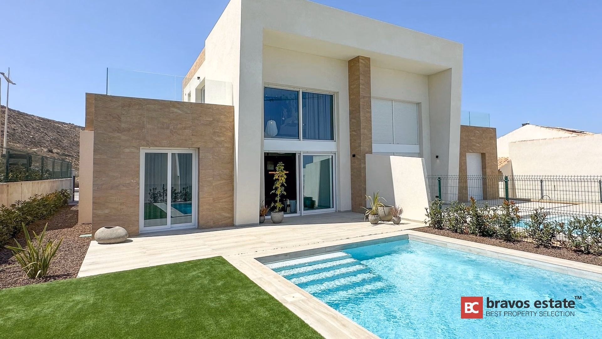 New Build 3-Bedroom Villa in Algorfa - La Finca Golf & Resort - 2
