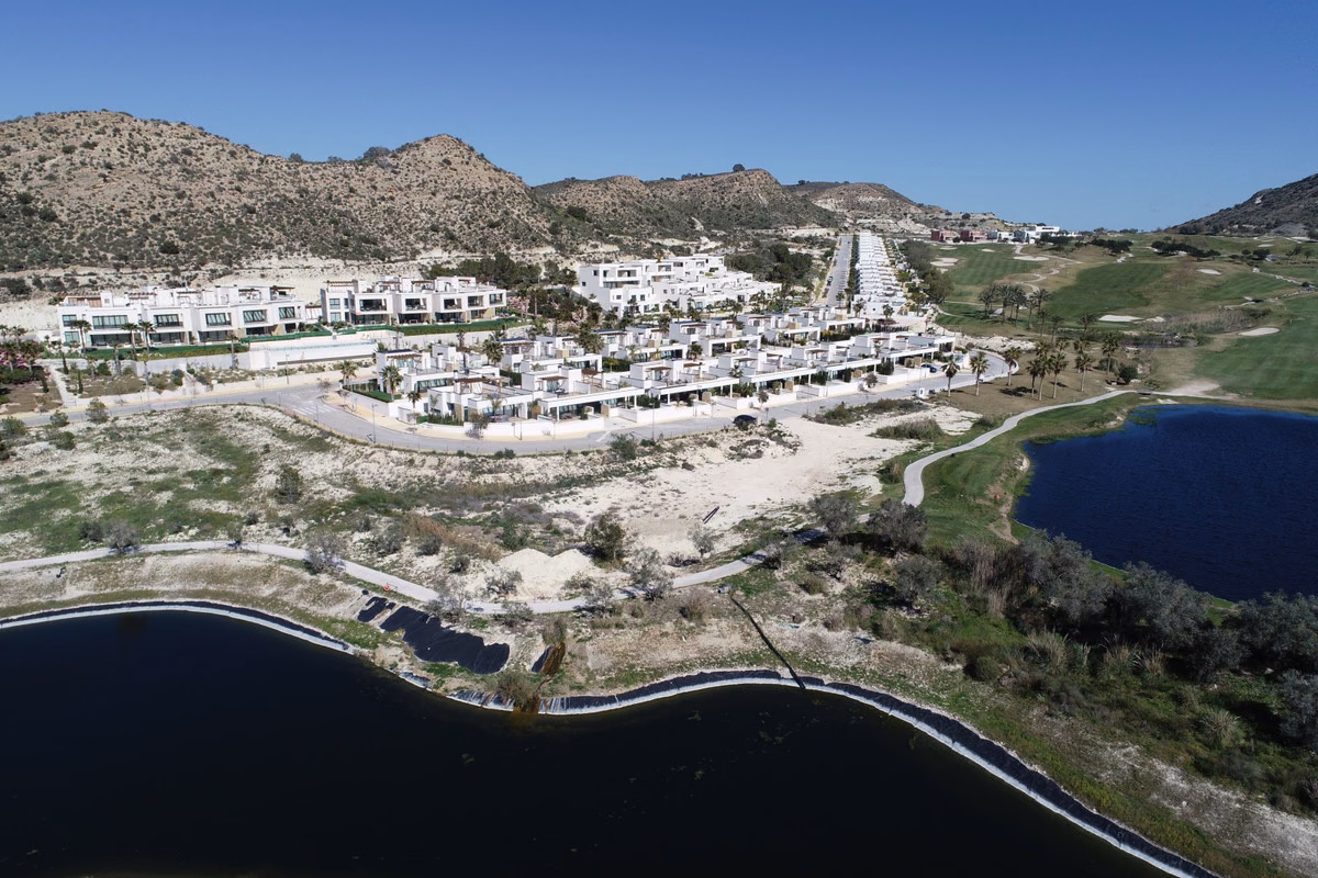 EVEREST II — Frontline Golf Villas at Font del Llop, Monforte del Cid - 24