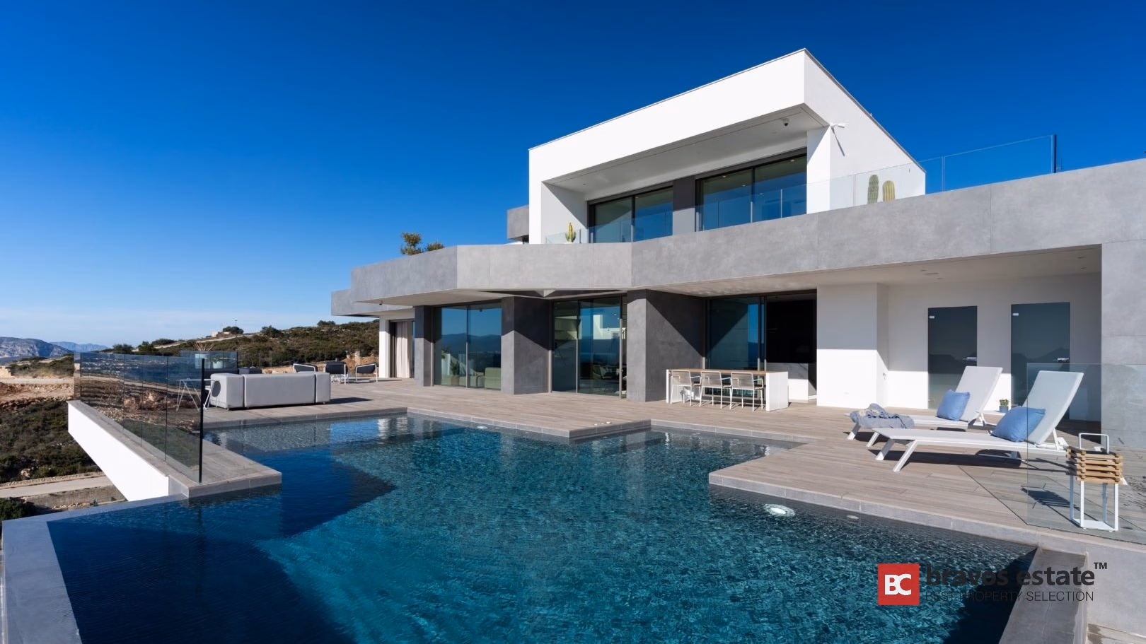 Villa De Lujo de 4 Dormitorios en Cumbre del Sol - 5