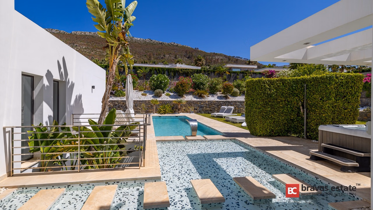 Luxe villa met 5 slaapkamers in Javea - 14