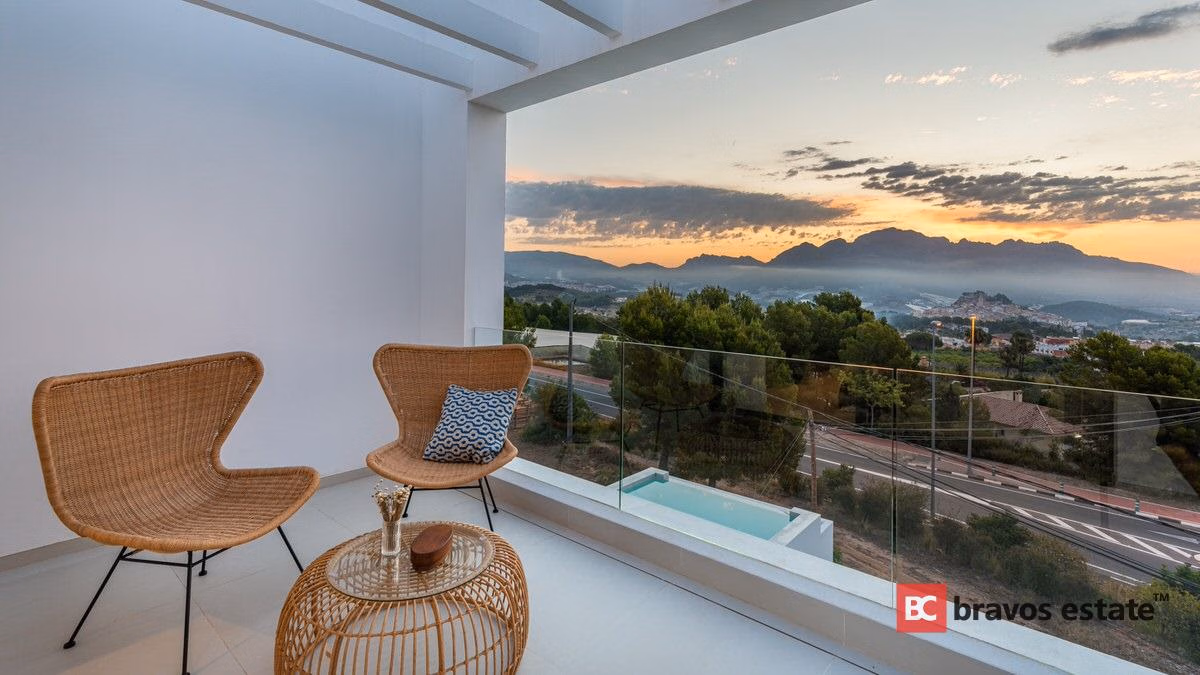 Geräumige Villa mit 3 Schlafzimmern in La Nucía - 10