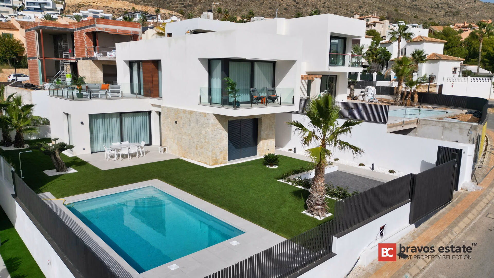 New Build 3-Bedroom Villa in Finestrat 1