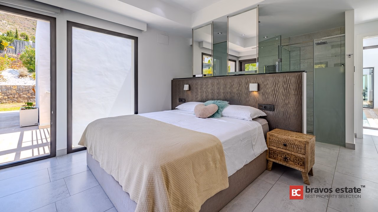 Luxe villa met 5 slaapkamers in Javea - 35