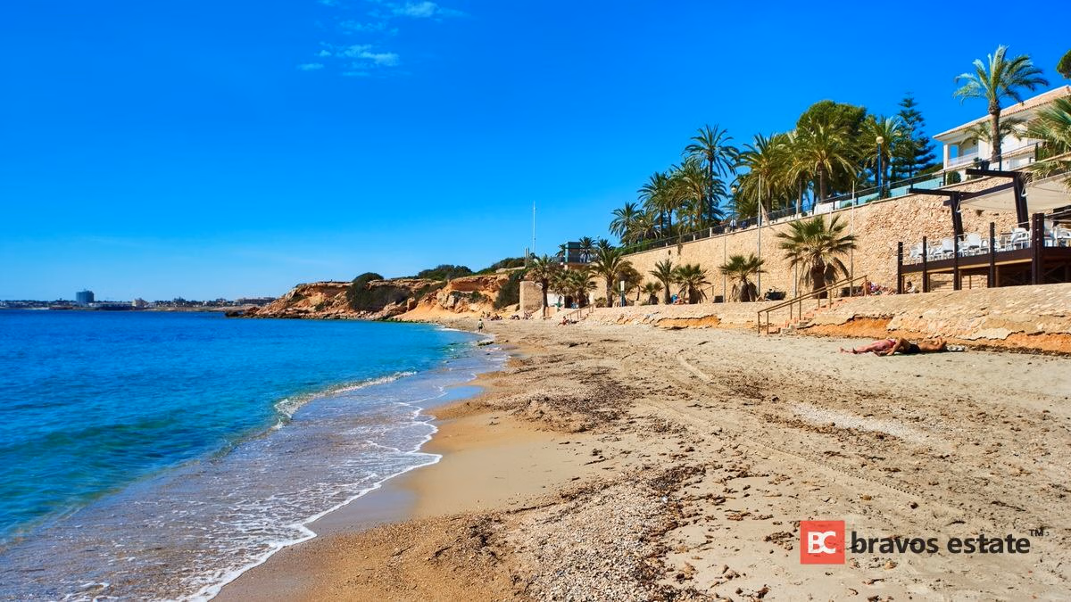 New Build 2-Bedroom Apartment in Punta Prima - 18