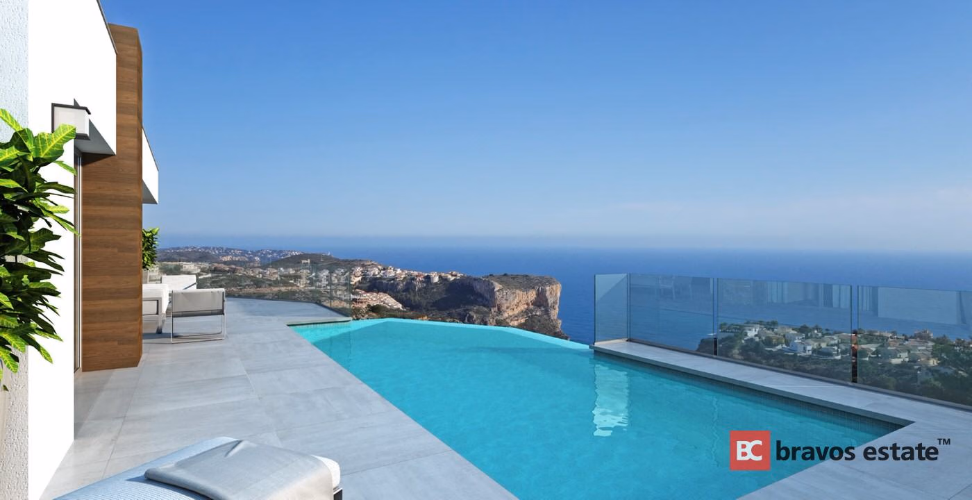 Spacious 4-Bedroom Villa in Cumbre del Sol · 473 m² - 8