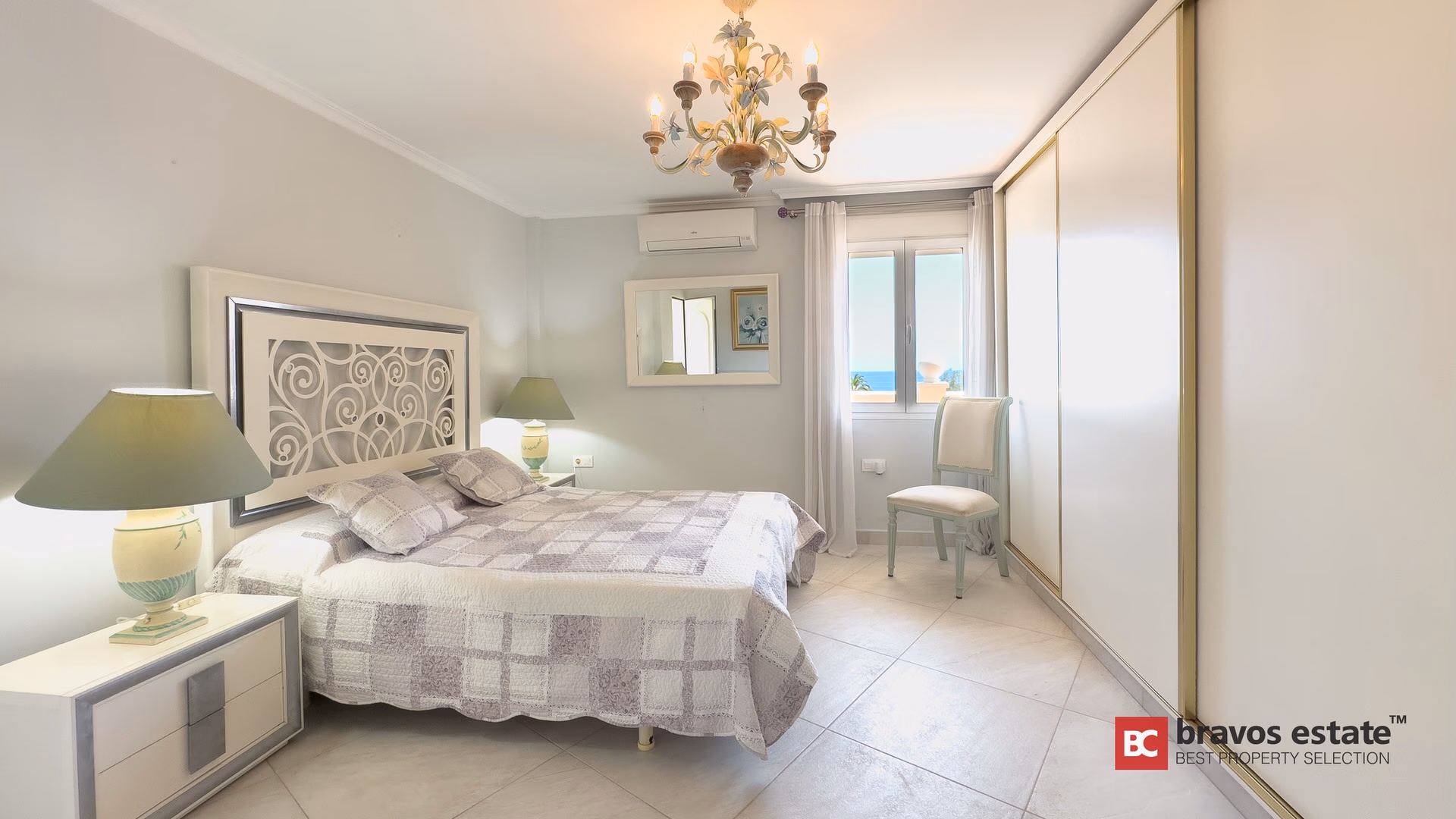 Villa Espaciosa de 5 Dormitorios en El Campello - 19
